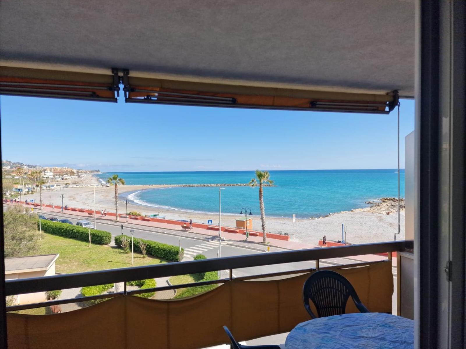 ונטימיגליה Laguna Blu מראה חיצוני תמונה